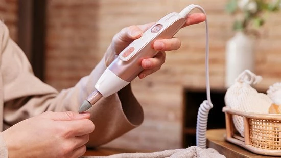 Cecotec 7in1 Nagelfrees - Professioneel Apparaat - Incl. Reistas - Manicure- En Pedicure Set - 7 Bitjes - Elektrische Nagelvijl - Handen En Voeten 7 Cecotec 7in1 Nagelfrees - Professioneel Apparaat - Incl. Reistas - Manicure- En Pedicure Set - 7 Bitjes - Elektrische Nagelvijl - Handen En Voeten - Image 5