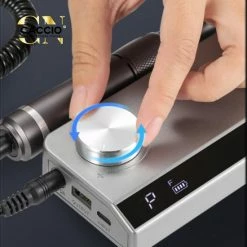 CACCIO® NAILS 2022 Wireless Nagelfrees - 501 Grijs Draadloze Nagelfrees - Nagelfrees - Manicure/pedicure Voeten En Handen Acrylnagels-Gelnagels - Nagels - Nail Drill Machine - 35000 RPM - Roze - Inclusief 6 Bitjes - Hoge Kwaliteit - Nagelstudio - Professioneel -Lanaform Shop 550x550 962